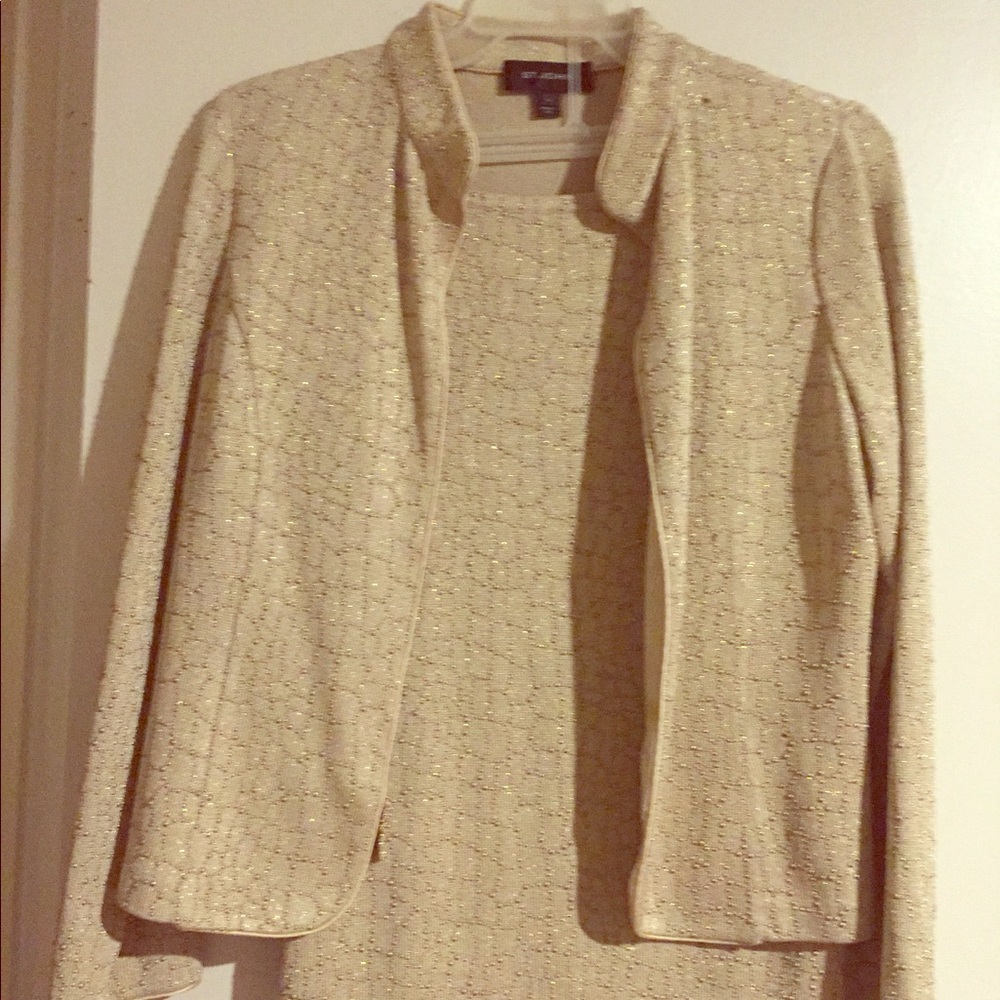 St. John’s Suit